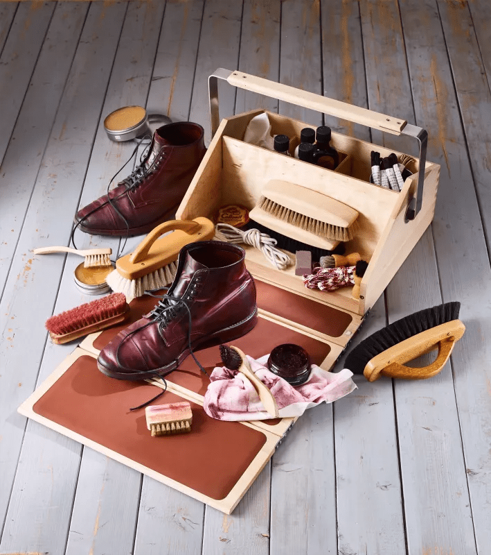 Schuhputzkiste ausklappbar - Flexgreen GmbH